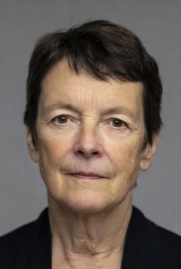 Clara Voss Avatar